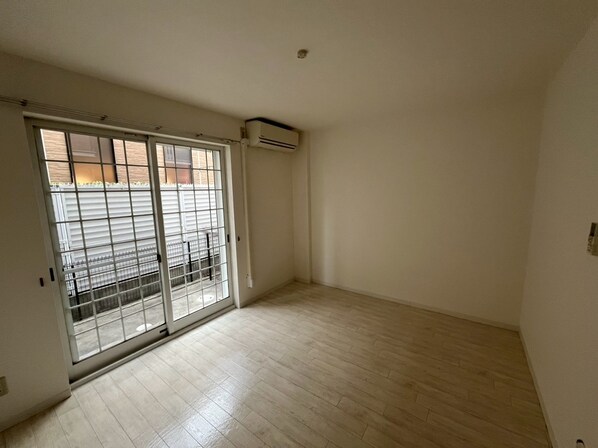 クレッシェンドKJの物件内観写真